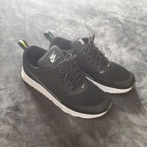 Nike Air Max Thea Premium Black